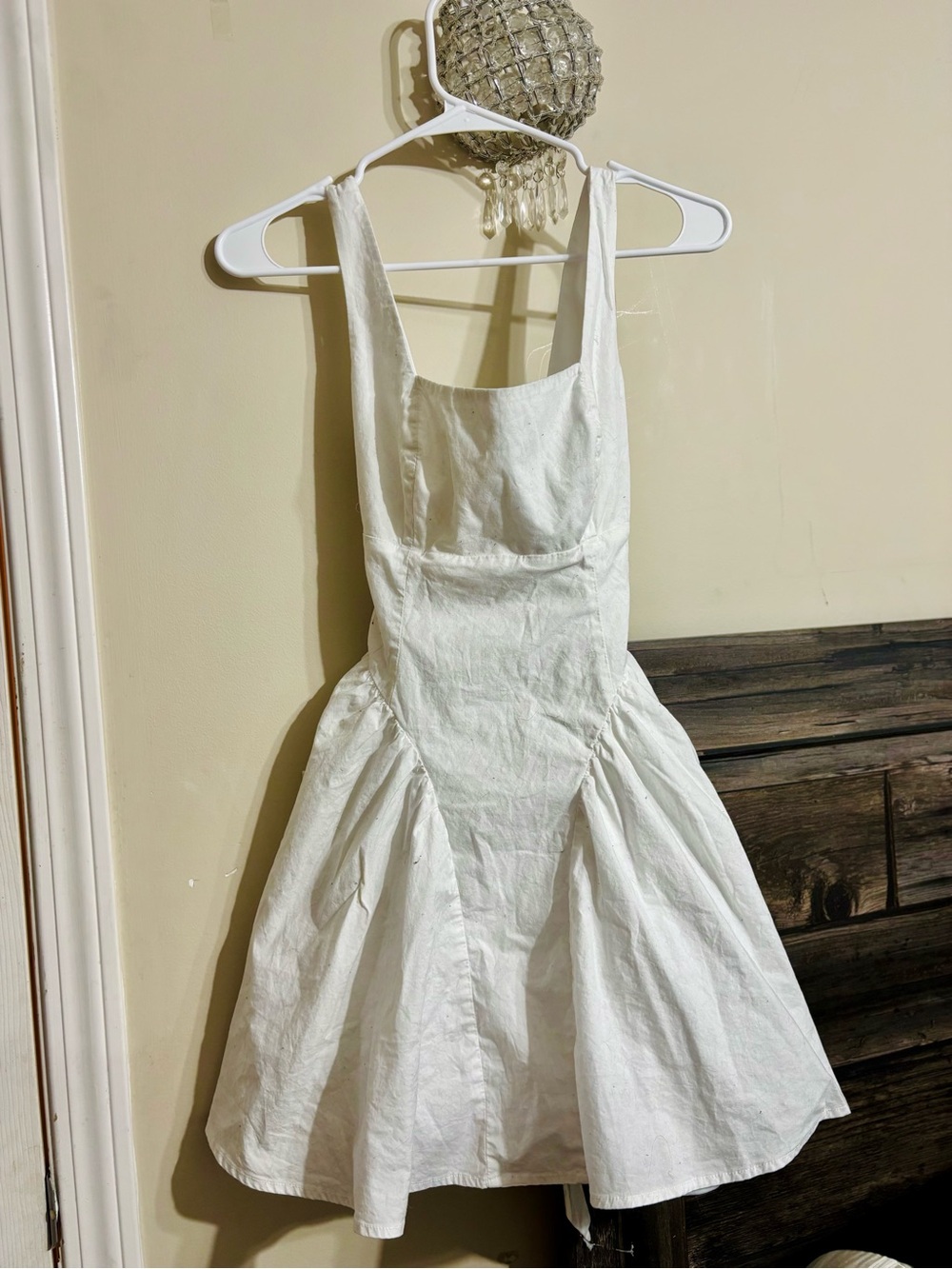 White Square-Neck Mini Dress with Full Skirt Back Bow size M
